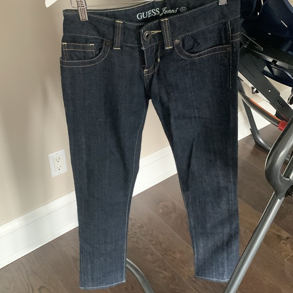 Women’s Guess Jeans - Picture 4 of 10